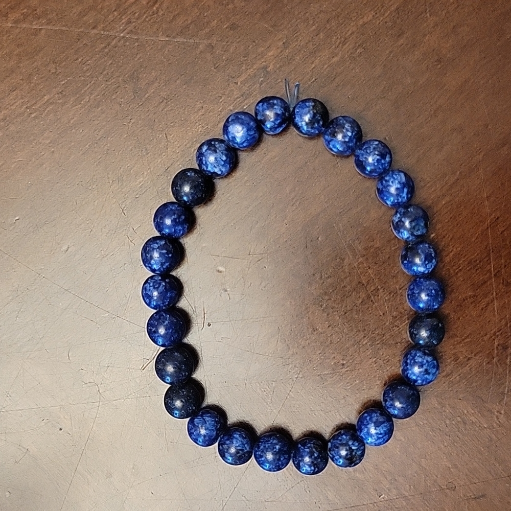 Blue beeded bracelet